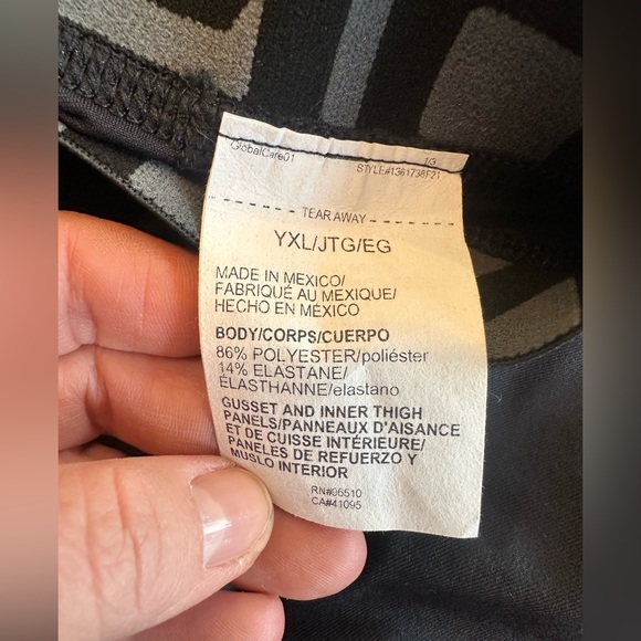 Under Armour youth/boys YXL heat gear long underwear. Brand new. - Picture 6 of 6